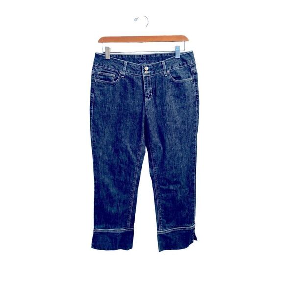 Simply Vera Vera Wang Denim - Simply Vera Vera Wang Light Blue Straight Leg Jean Capris Size 6    10 0336